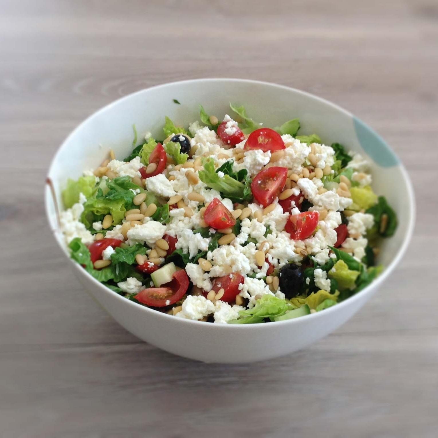 Hverdagssalat med cottage cheese