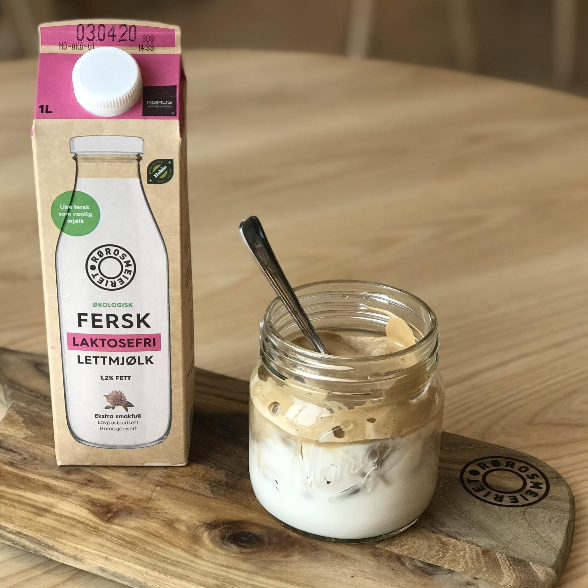 Dalgona med laktosefri lettmjølk fra Rørosmeieriet